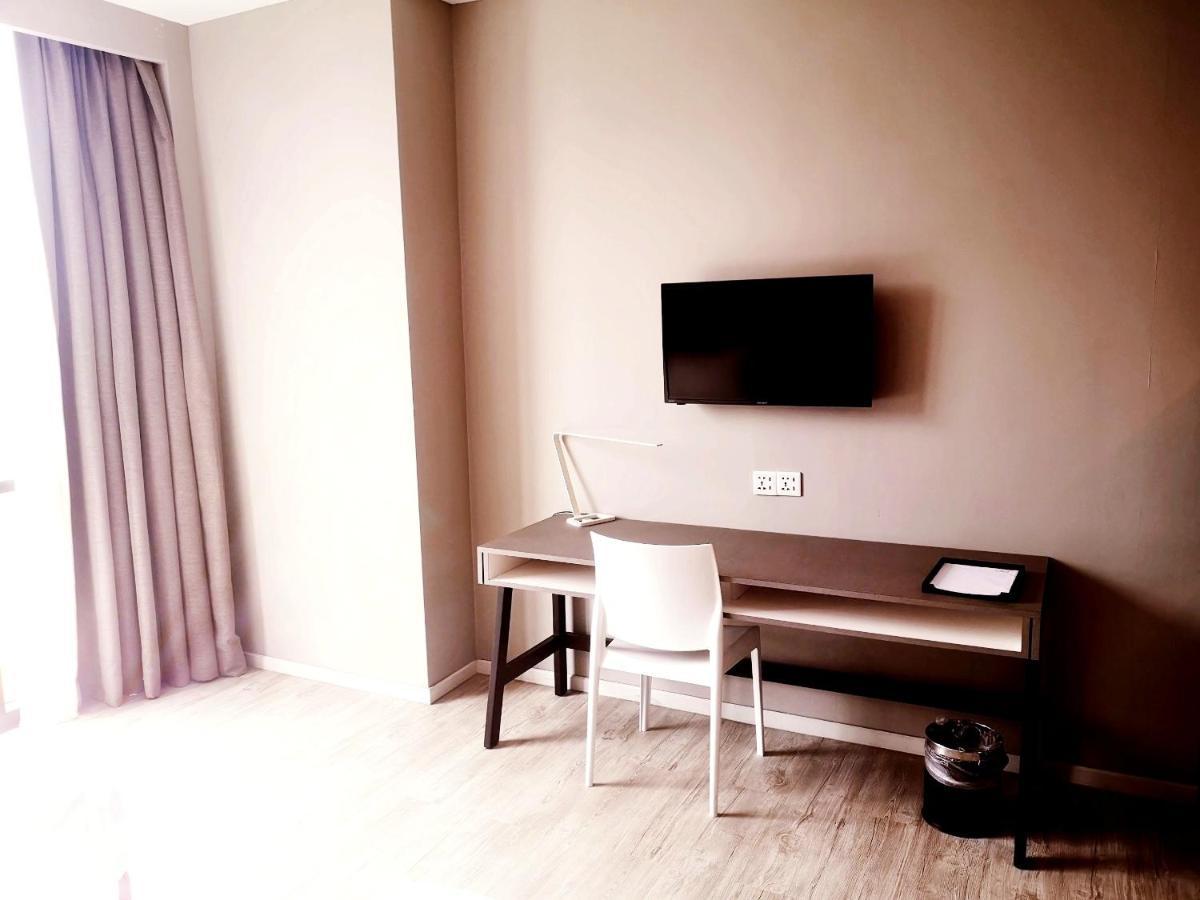 Q Damansara By Trillionz Hotel Петалинг Джая Екстериор снимка